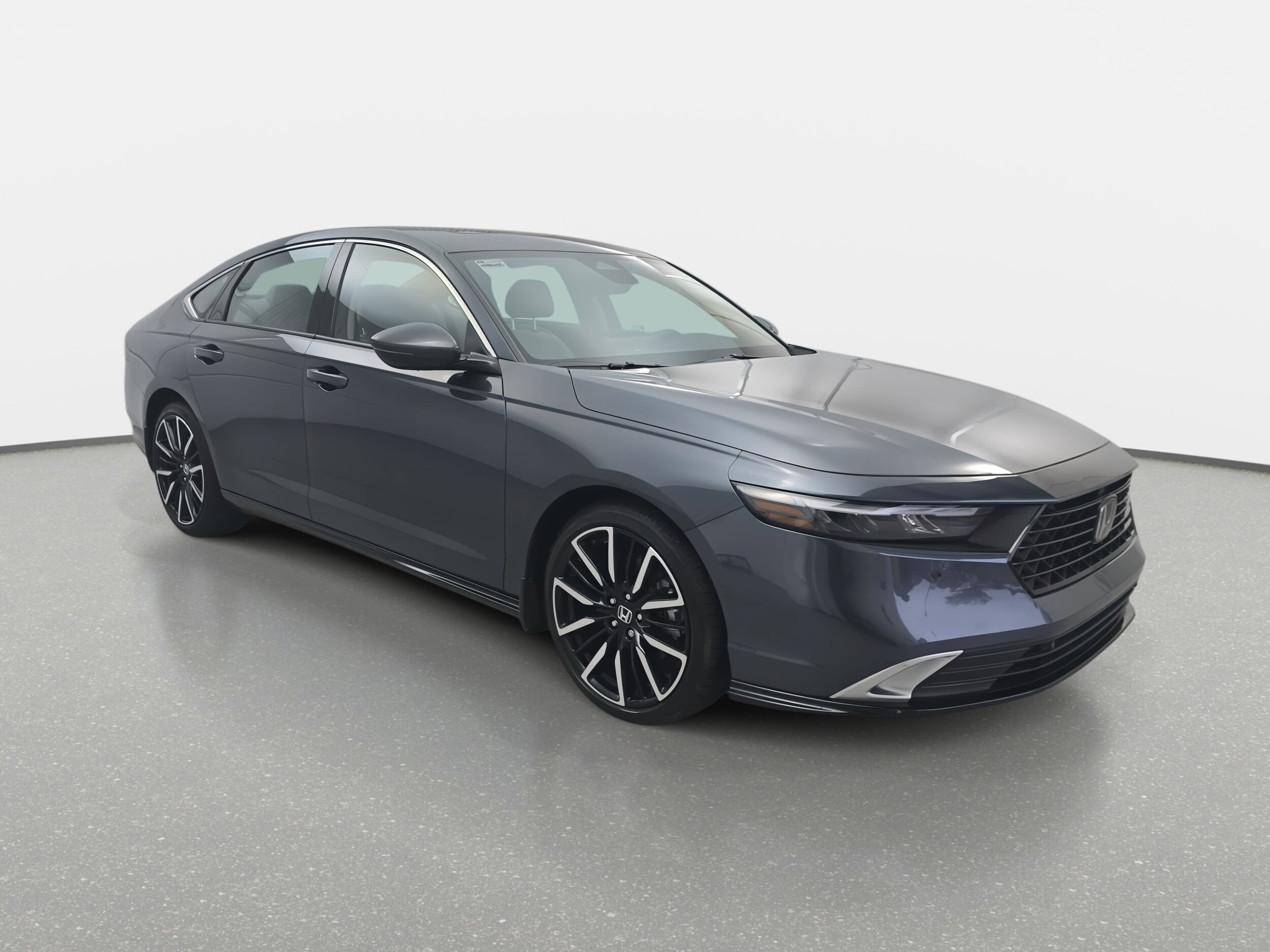 2024 Honda Accord Hybrid Touring photo 3