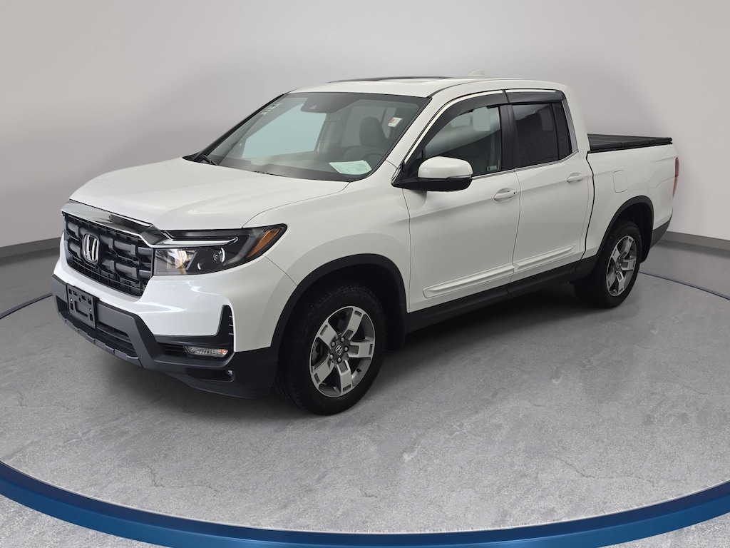 Certified 2025 Honda Ridgeline RTL Truck Crew Cab