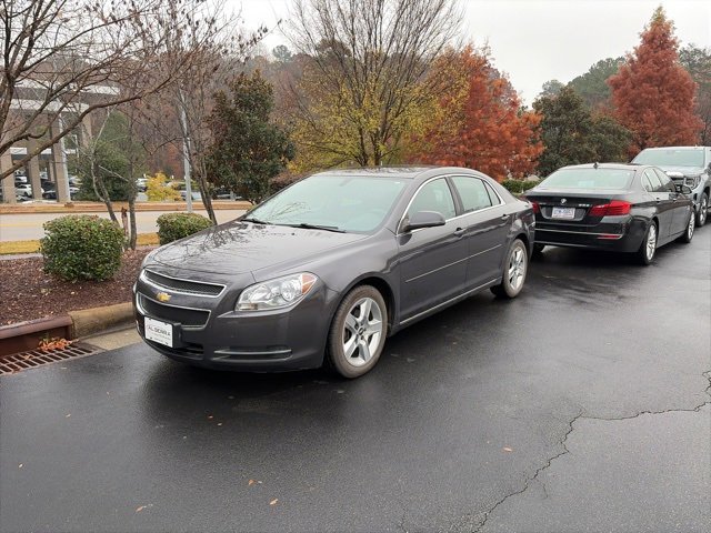 2010 Chevrolet Malibu 1LT photo 2