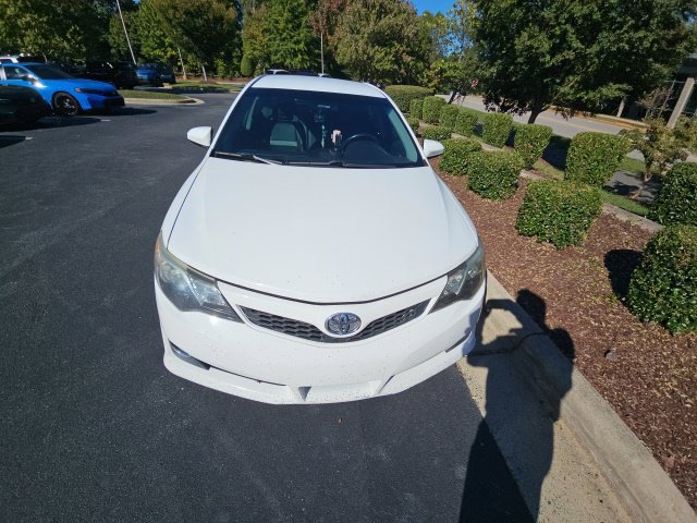 Used 2013 Toyota Camry SE Sedan