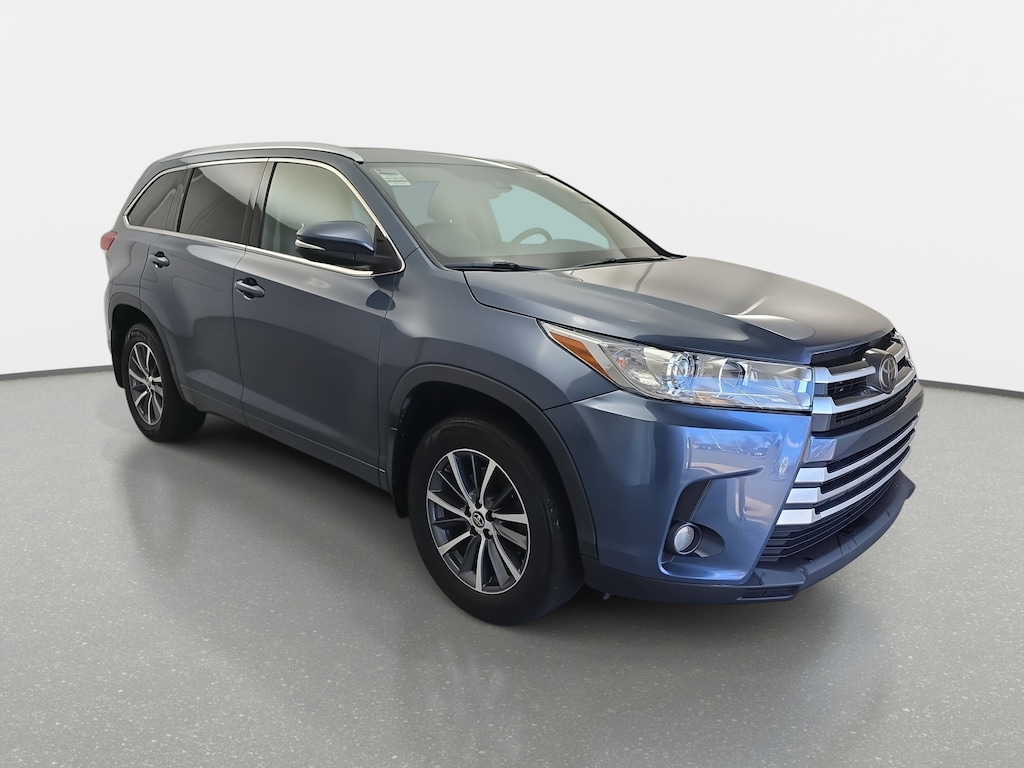 Used 2018 Toyota Highlander XLE SUV