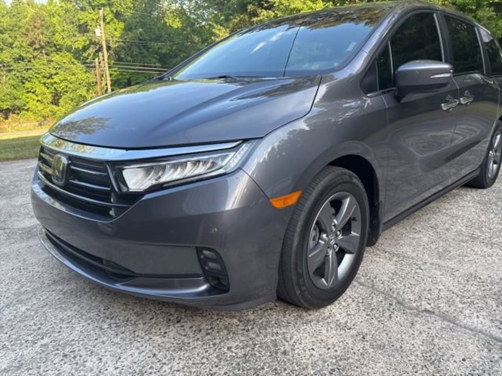 Used 2024 Honda Odyssey EX Van