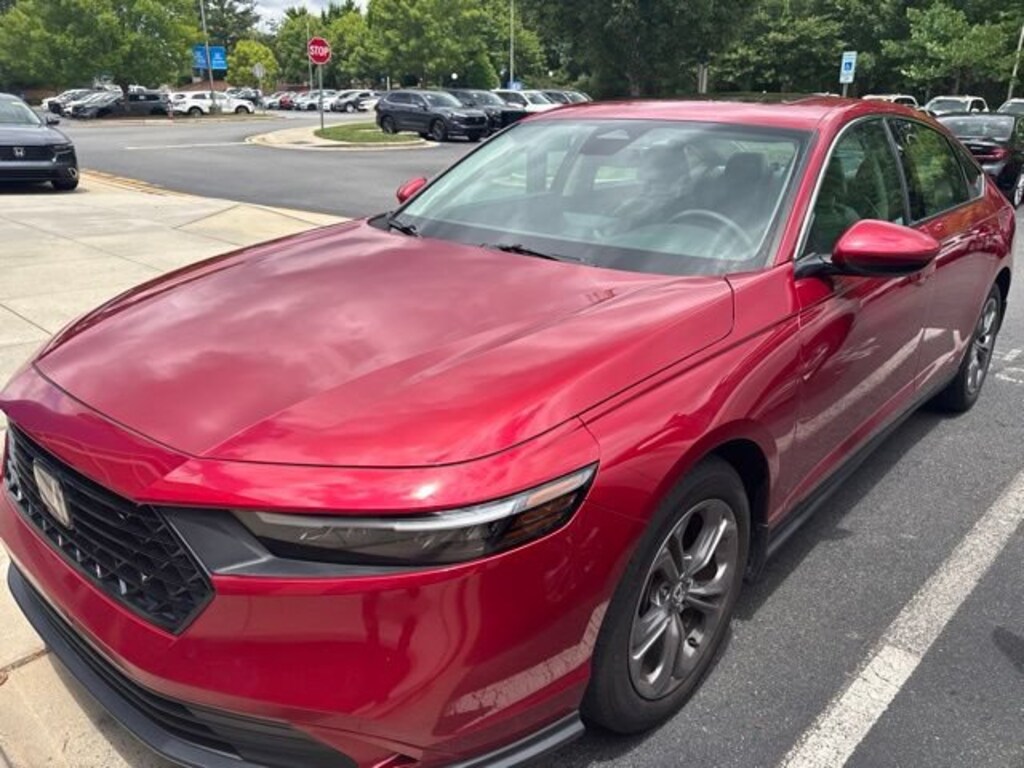 Used 2024 Honda Accord EX Sedan