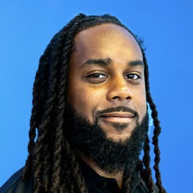 Staff member Bobby Stringfellow from ID_29e354158b41