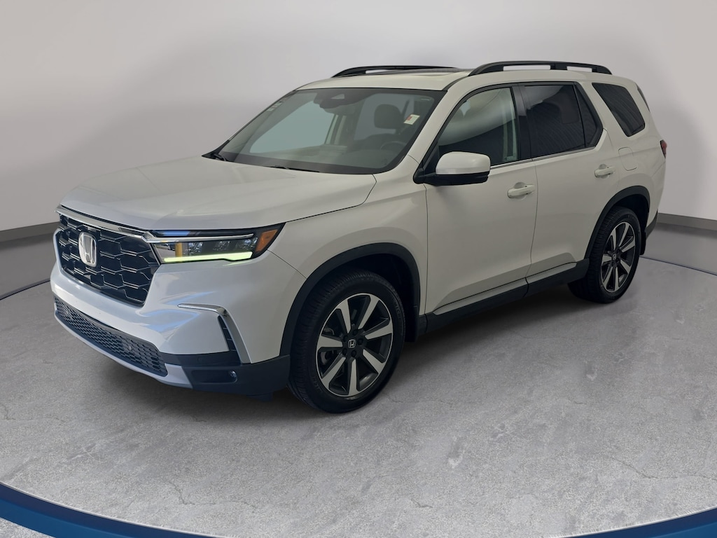 Certified 2024 Honda Pilot Touring SUV
