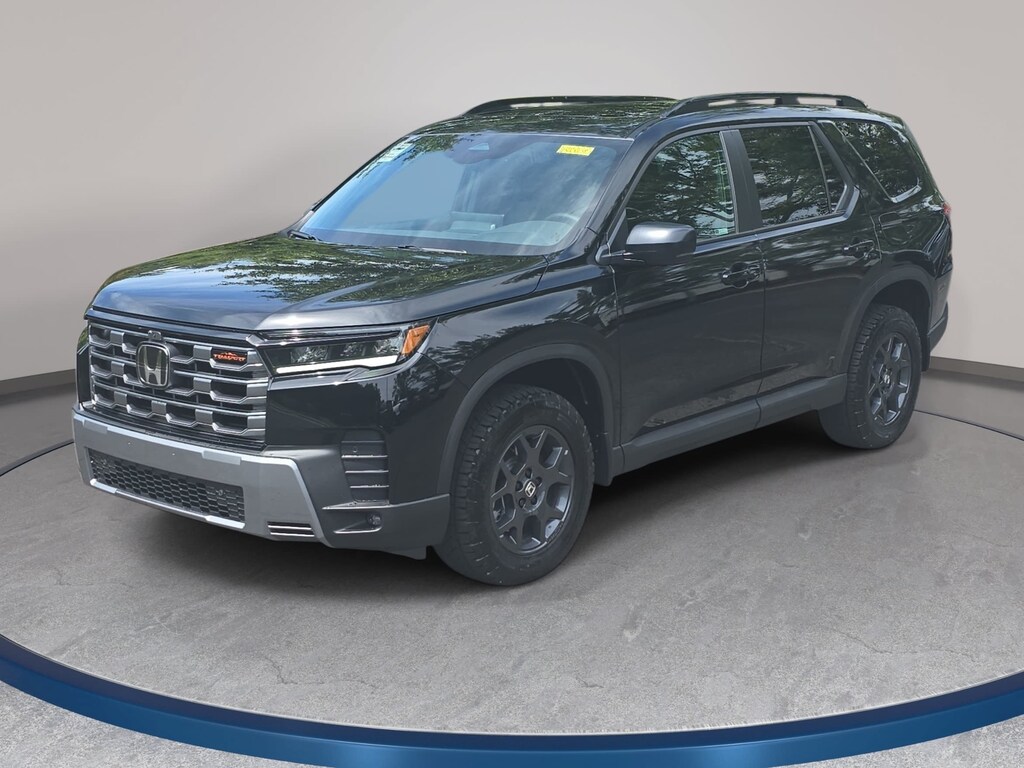New 2026 Honda Pilot TrailSport SUV