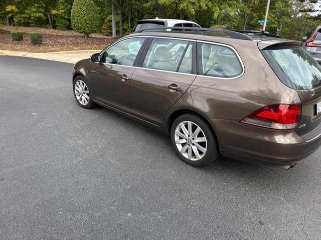 Used 2014 Volkswagen Jetta SportWagen 2.0L TDI Wagon