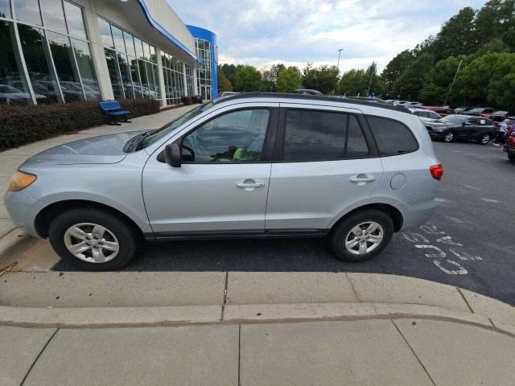 Used 2009 Hyundai Santa Fe GLS SUV