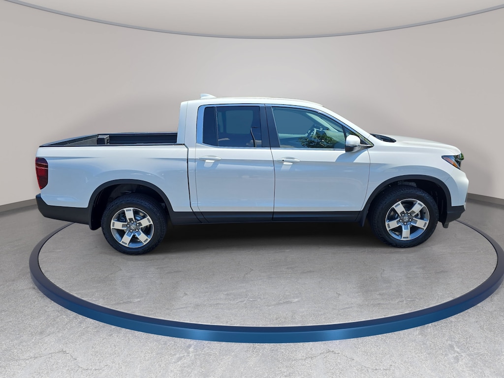 New 2026 Honda Ridgeline RTL Truck Crew Cab