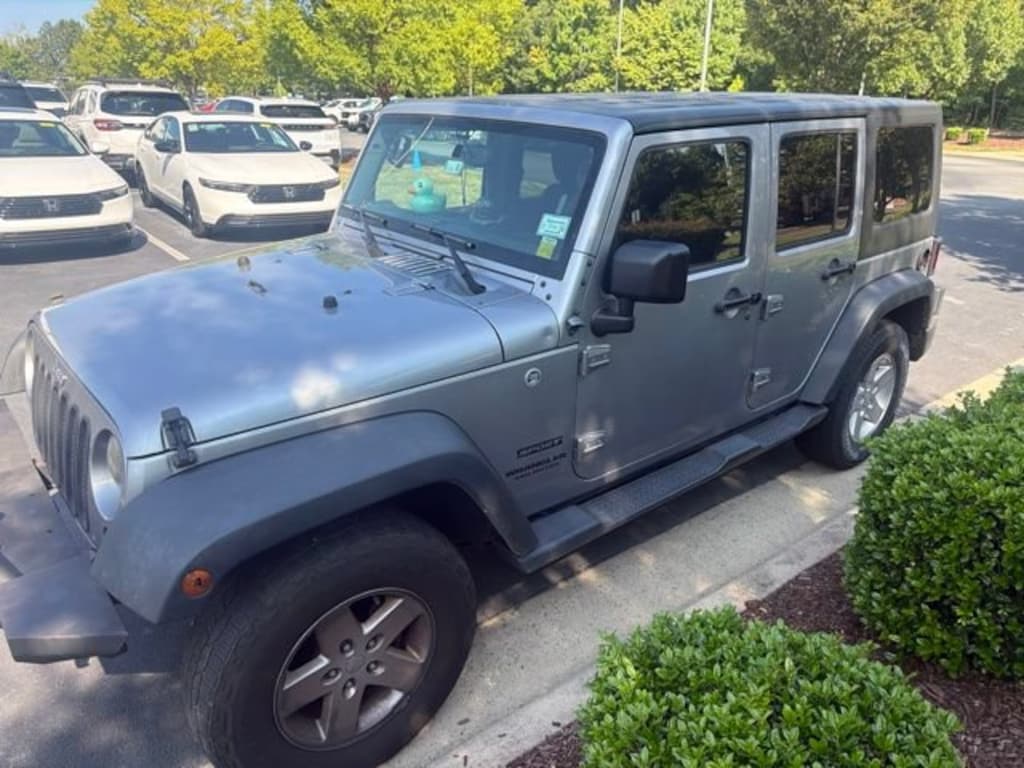 Used 2016 Jeep Wrangler JK Unlimited Sport SUV