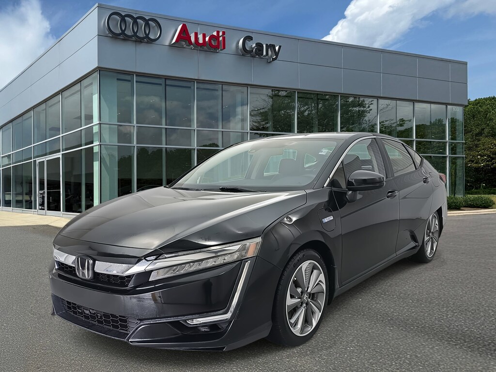 Used 2018 Honda Clarity Plug-In Hybrid Sedan