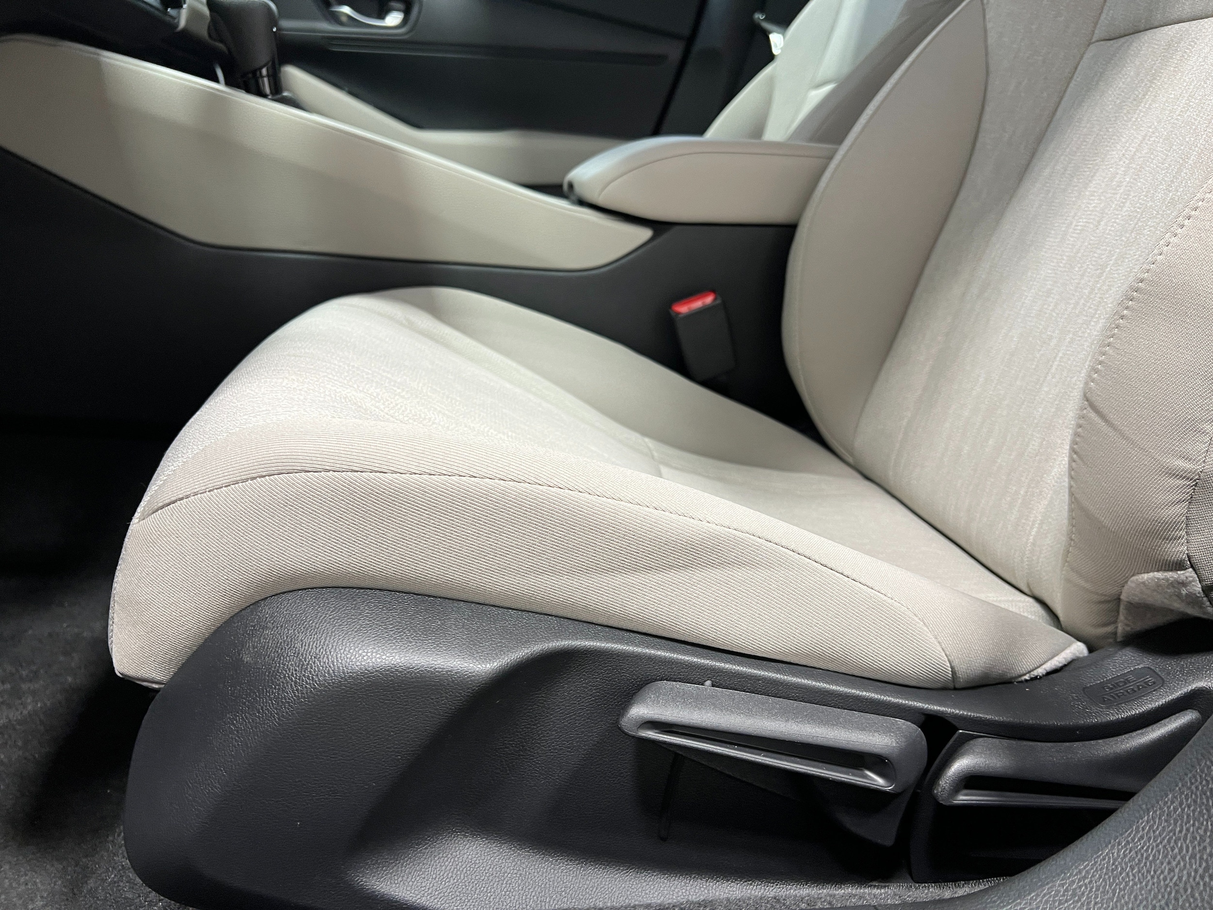 2025 Honda Accord LX - Photo 14