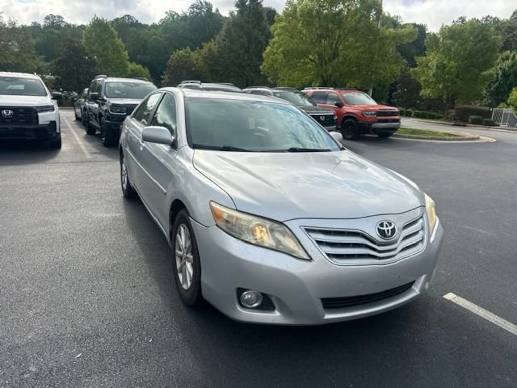 Used 2011 Toyota Camry XLE Sedan