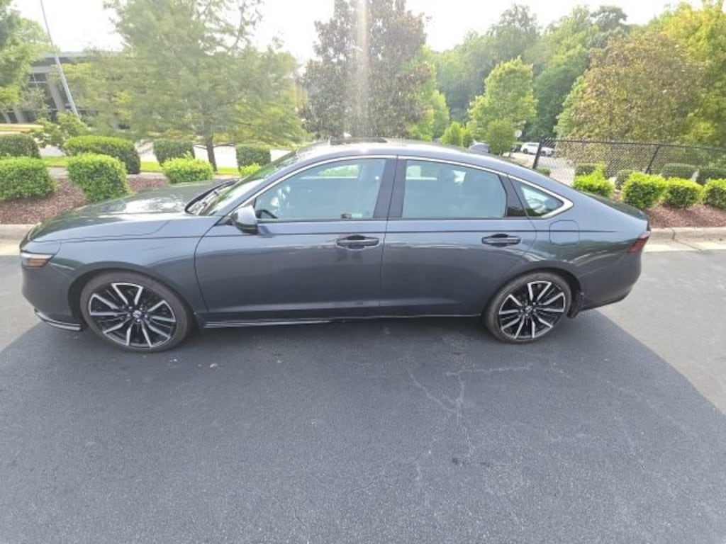 Used 2025 Honda Accord Hybrid Touring Sedan