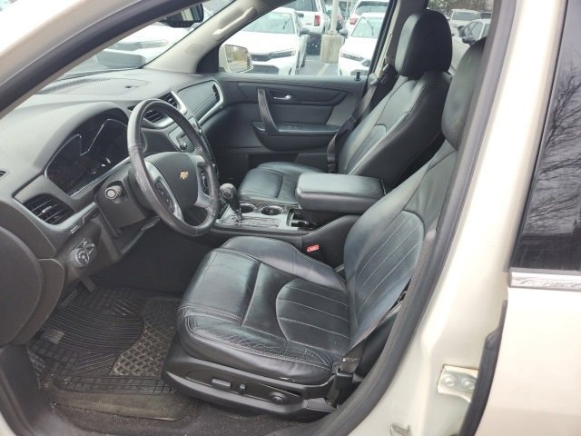 Used 2015 Chevrolet Traverse LTZ with VIN 1GNKVJKD7FJ251673 for sale in Cary, NC