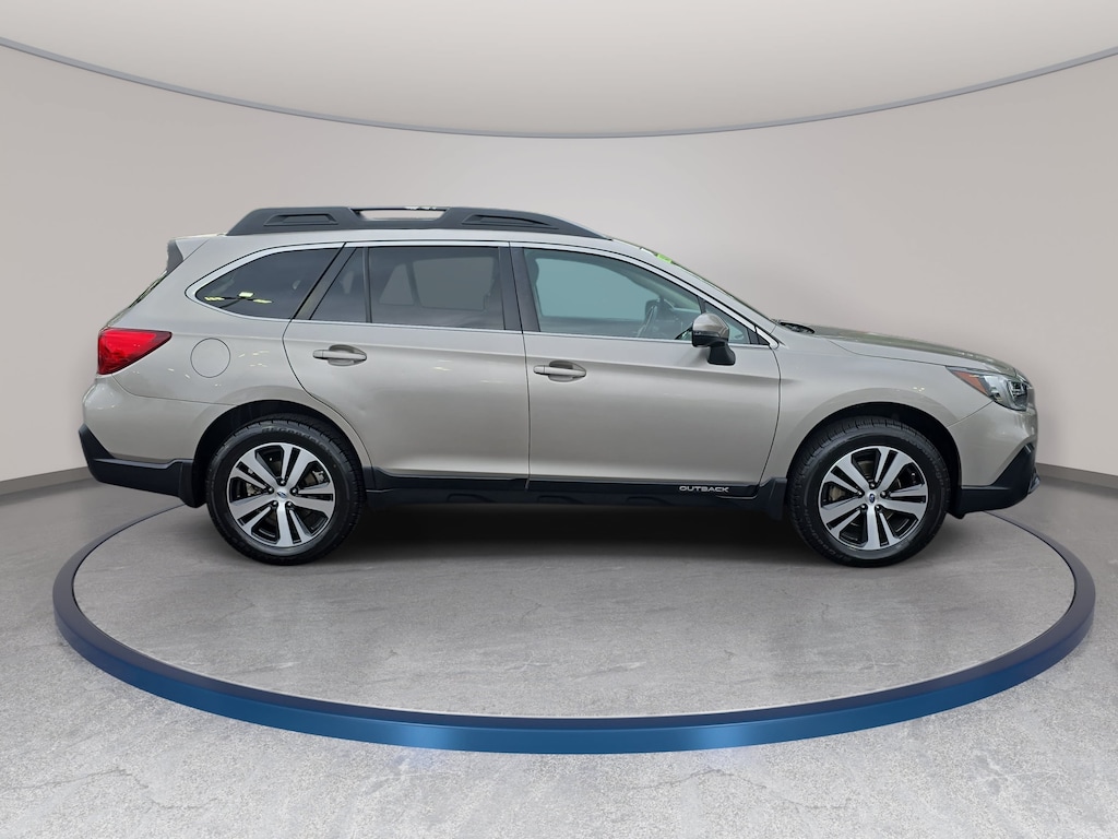 Used 2019 Subaru Outback Limited SUV