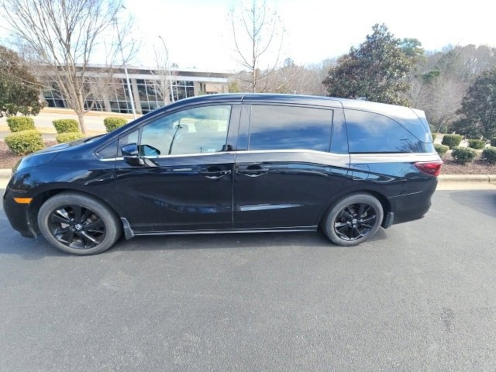 Used 2023 Honda Odyssey Sport Van