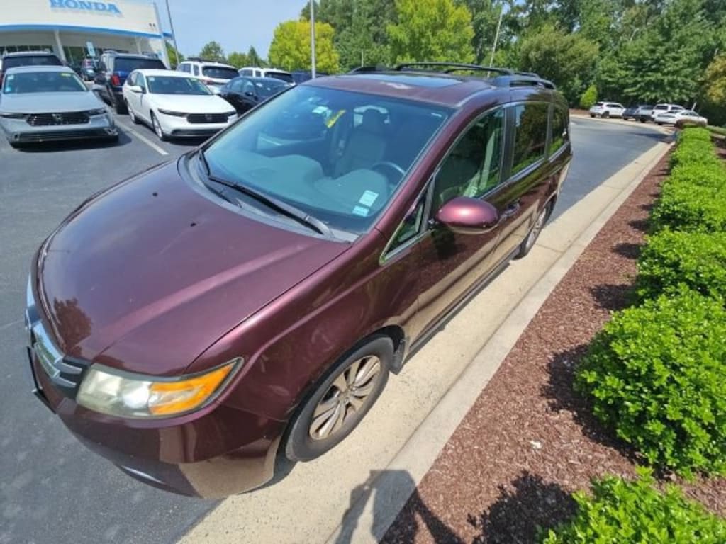 Used 2014 Honda Odyssey EX-L Van