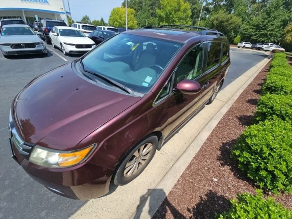 Used 2014 Honda Odyssey EX-L Van