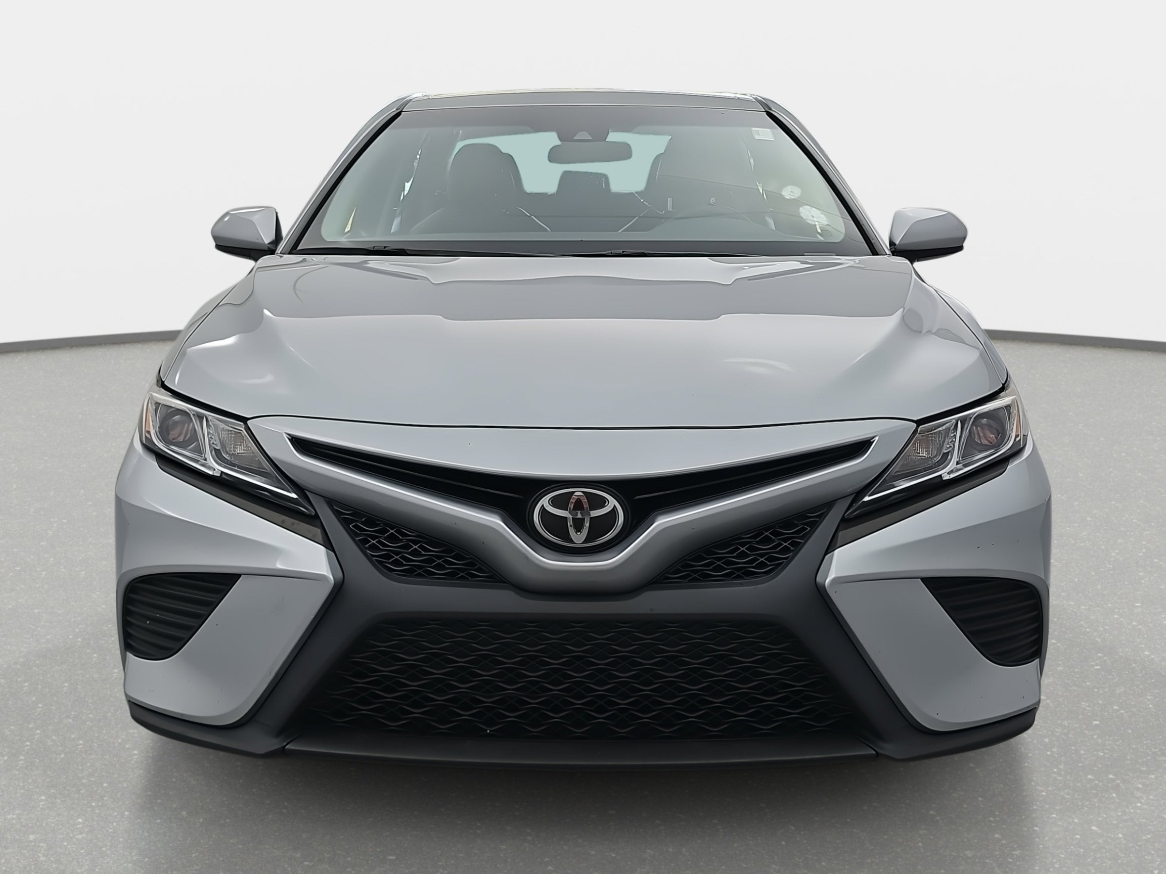 Used 2018 Toyota Camry SE with VIN 4T1B11HK4JU127583 for sale in Cary, NC