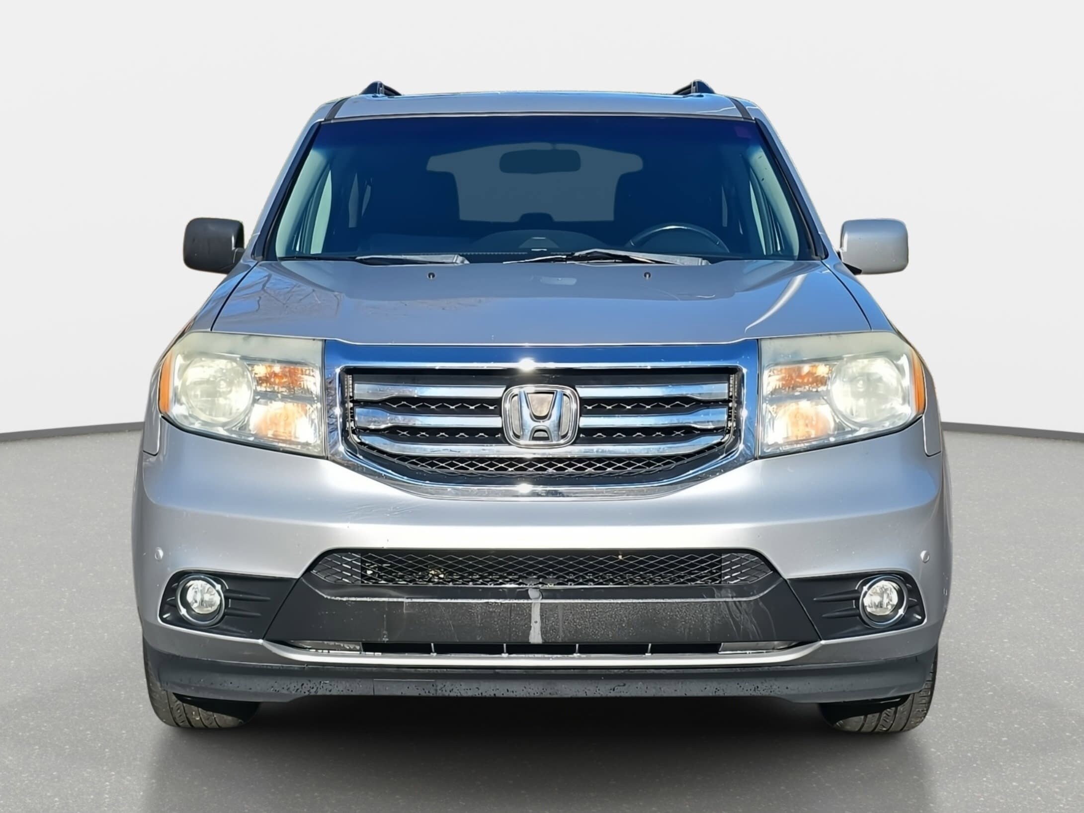 2015 Honda Pilot Touring photo 2