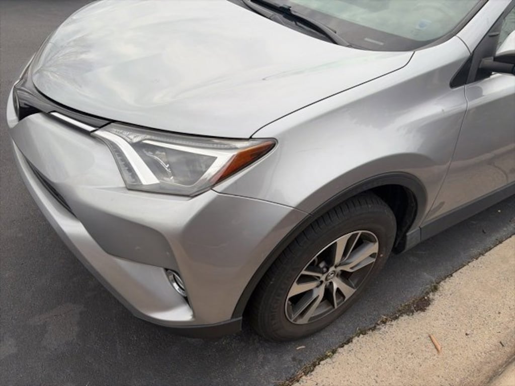 Used 2018 Toyota RAV4 XLE SUV