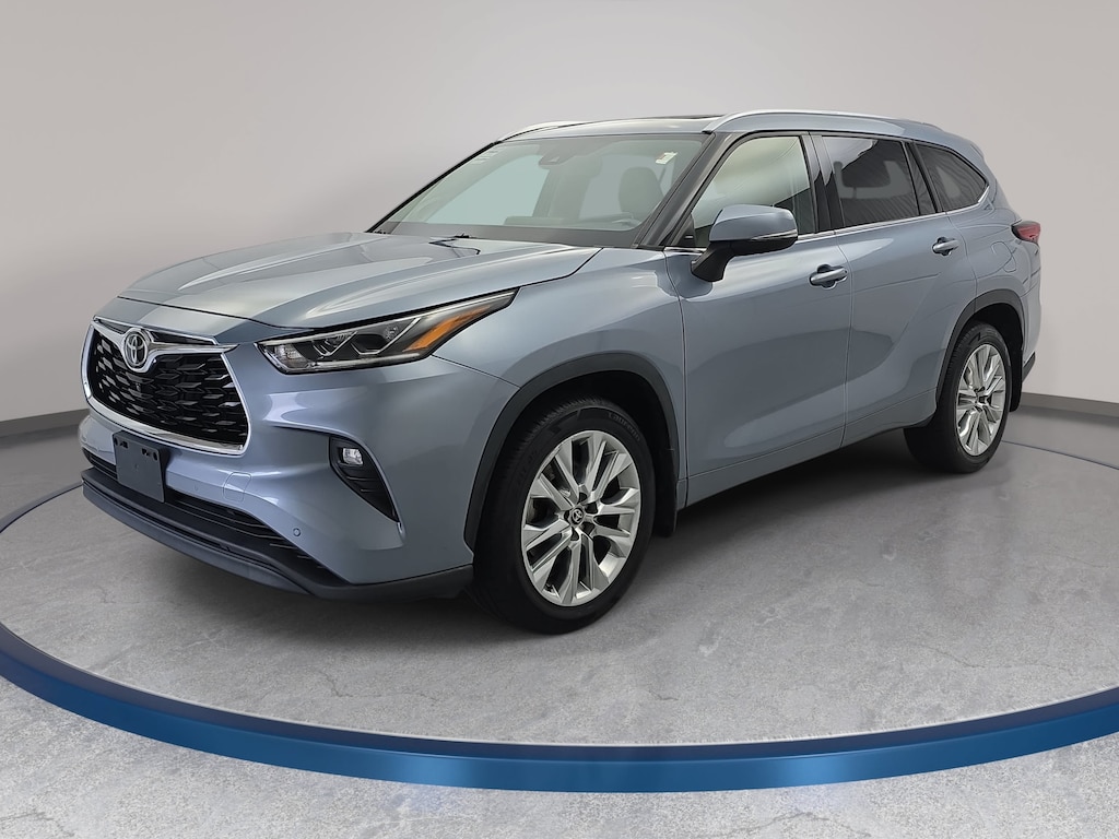 Used 2022 Toyota Highlander Limited SUV