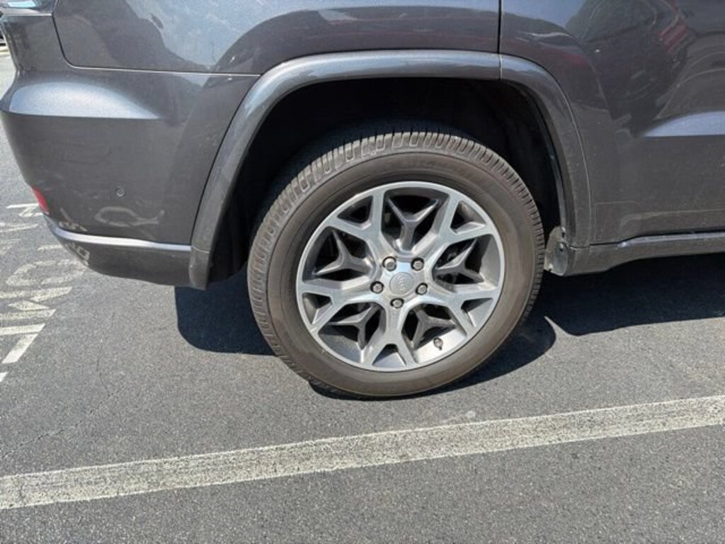Used 2020 Jeep Grand Cherokee Overland SUV
