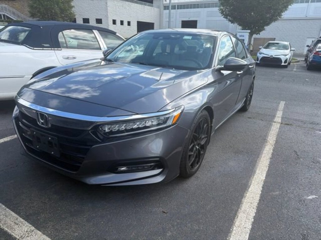 Used 2018 Honda Accord Touring 1.5T Sedan