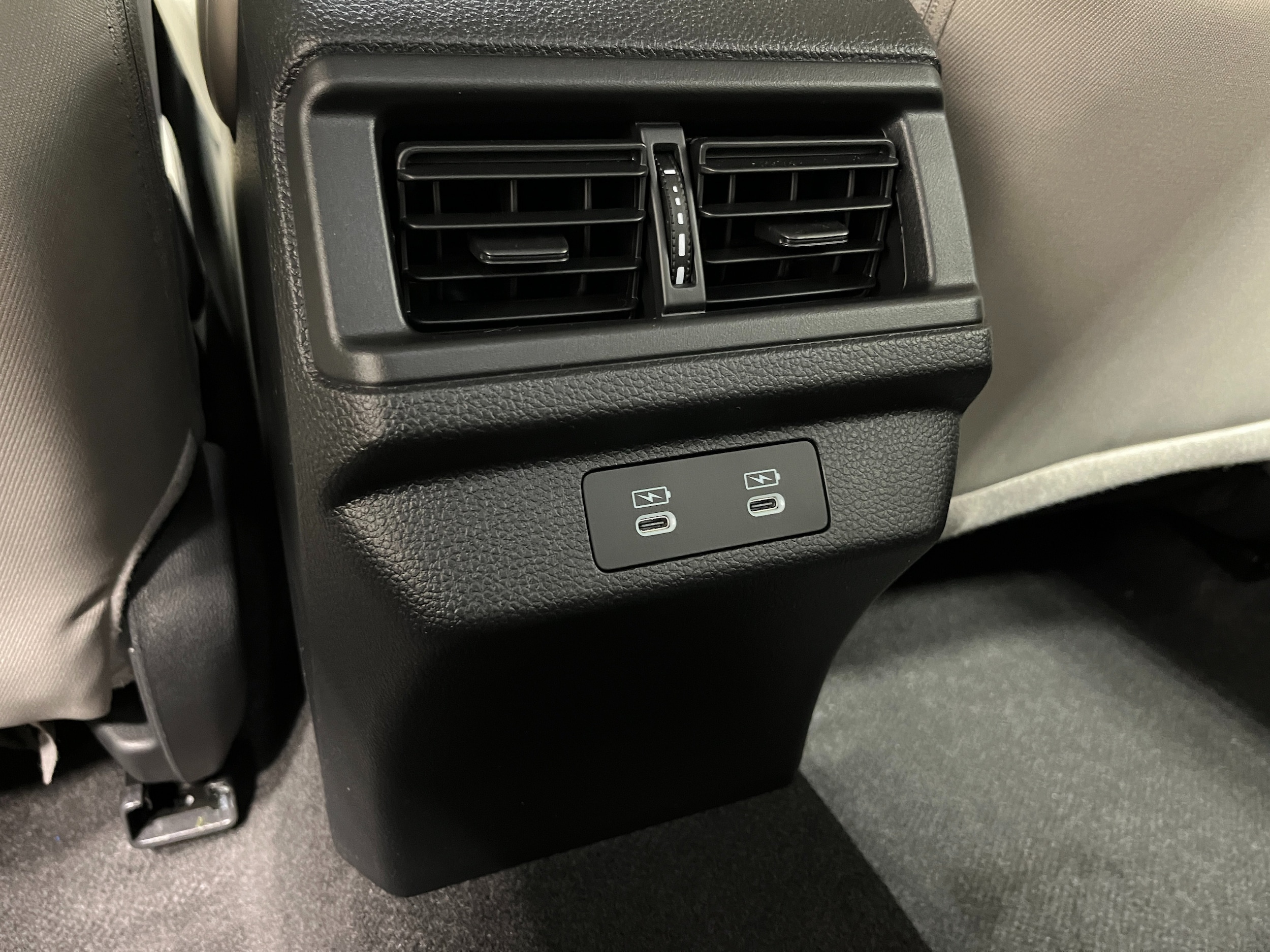 2025 Honda Accord SE - Photo 25