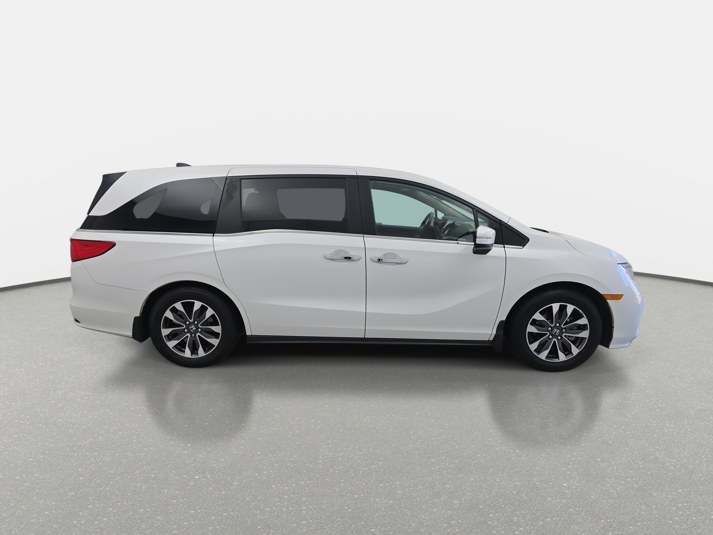 2023 Honda Odyssey EX-L photo 3
