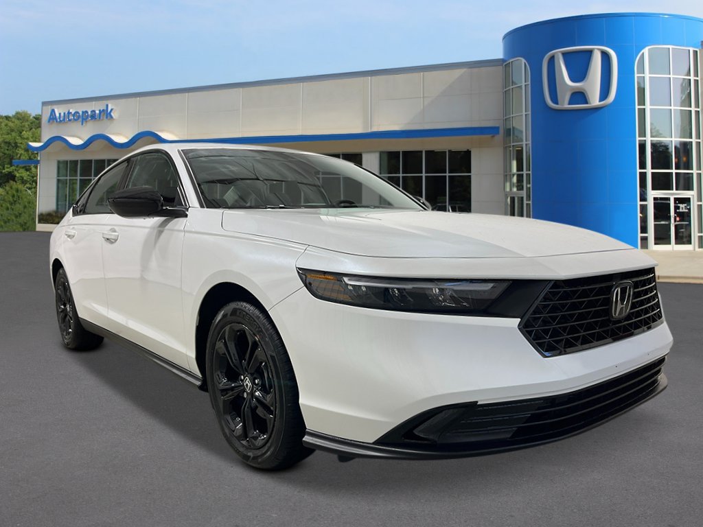 2025 Honda Accord SE - Photo 8