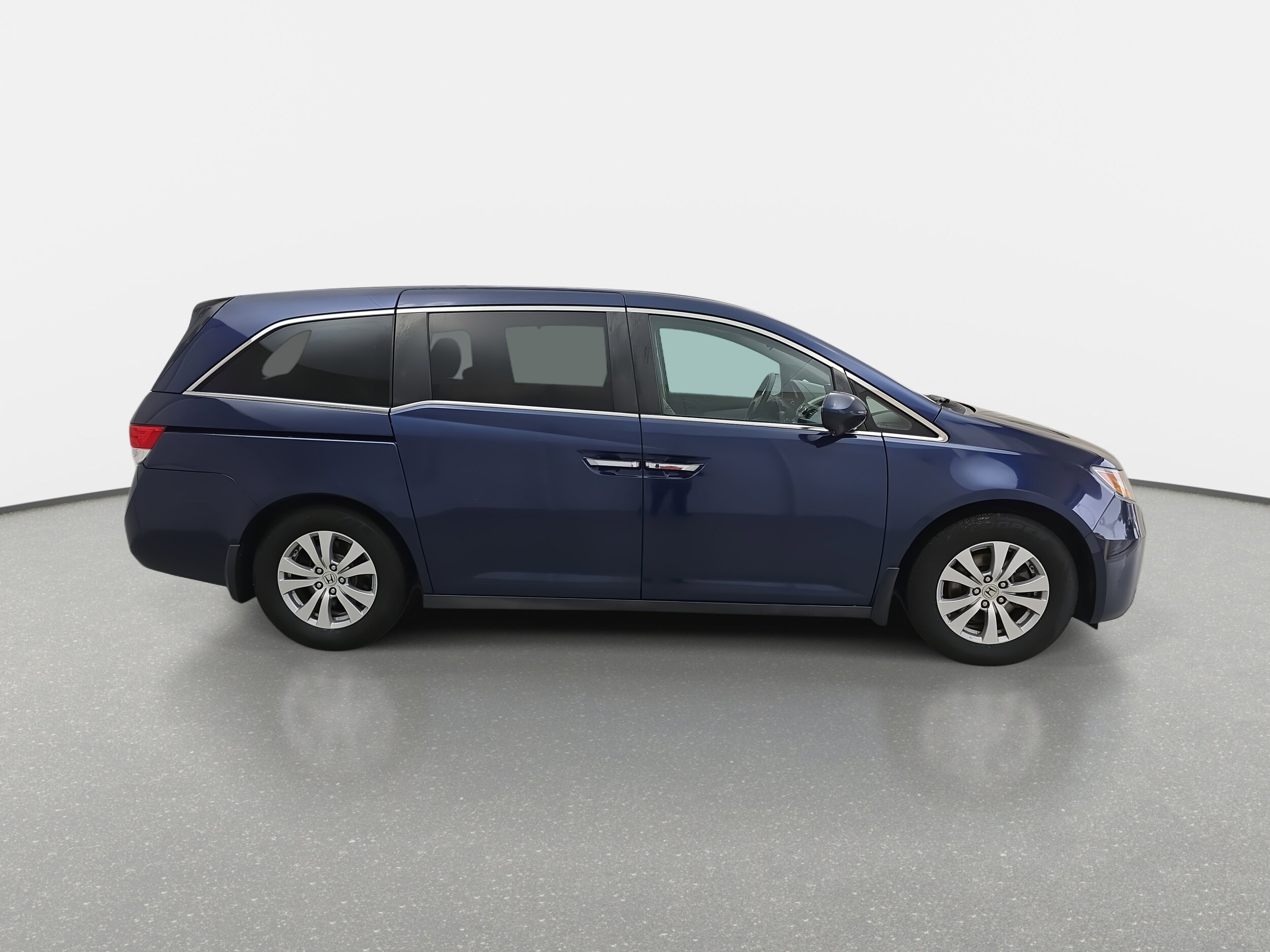 2015 Honda Odyssey EX photo 4