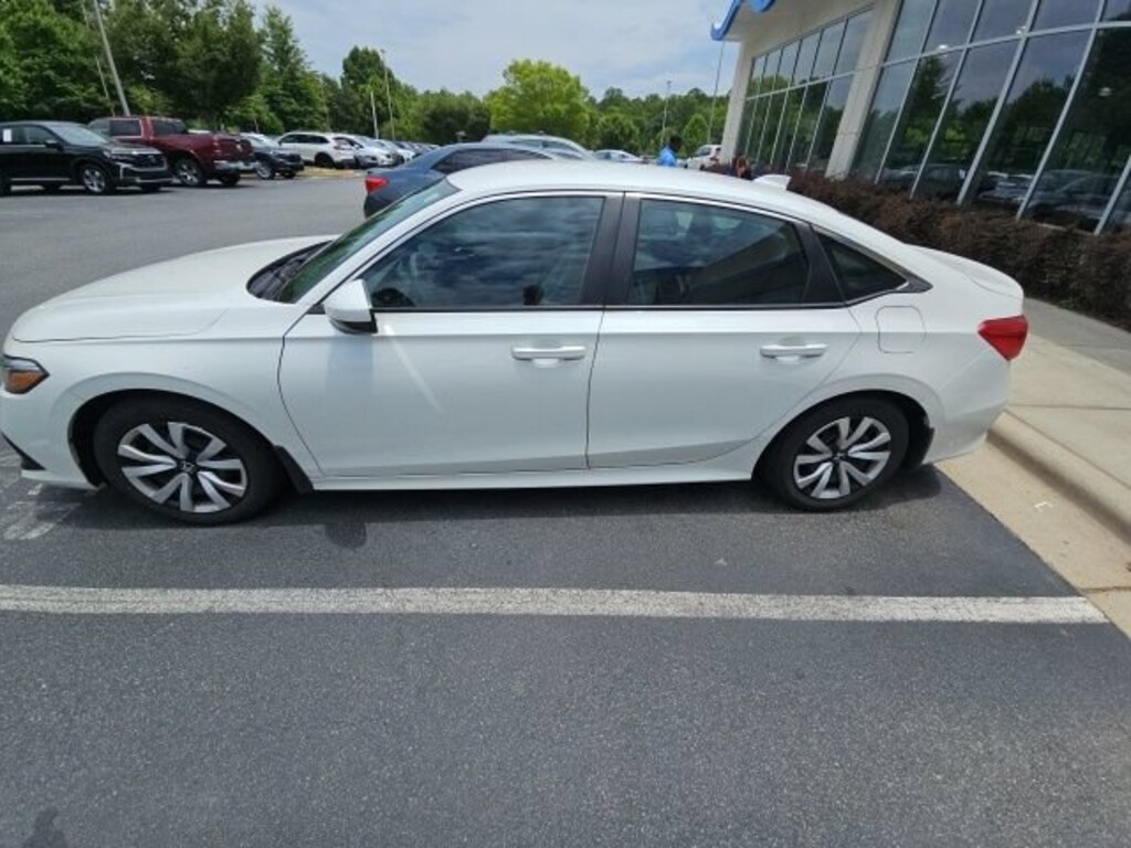 Used 2023 Honda Civic LX Sedan