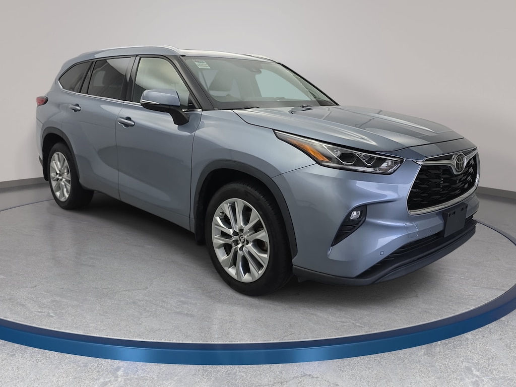 Used 2022 Toyota Highlander Limited SUV