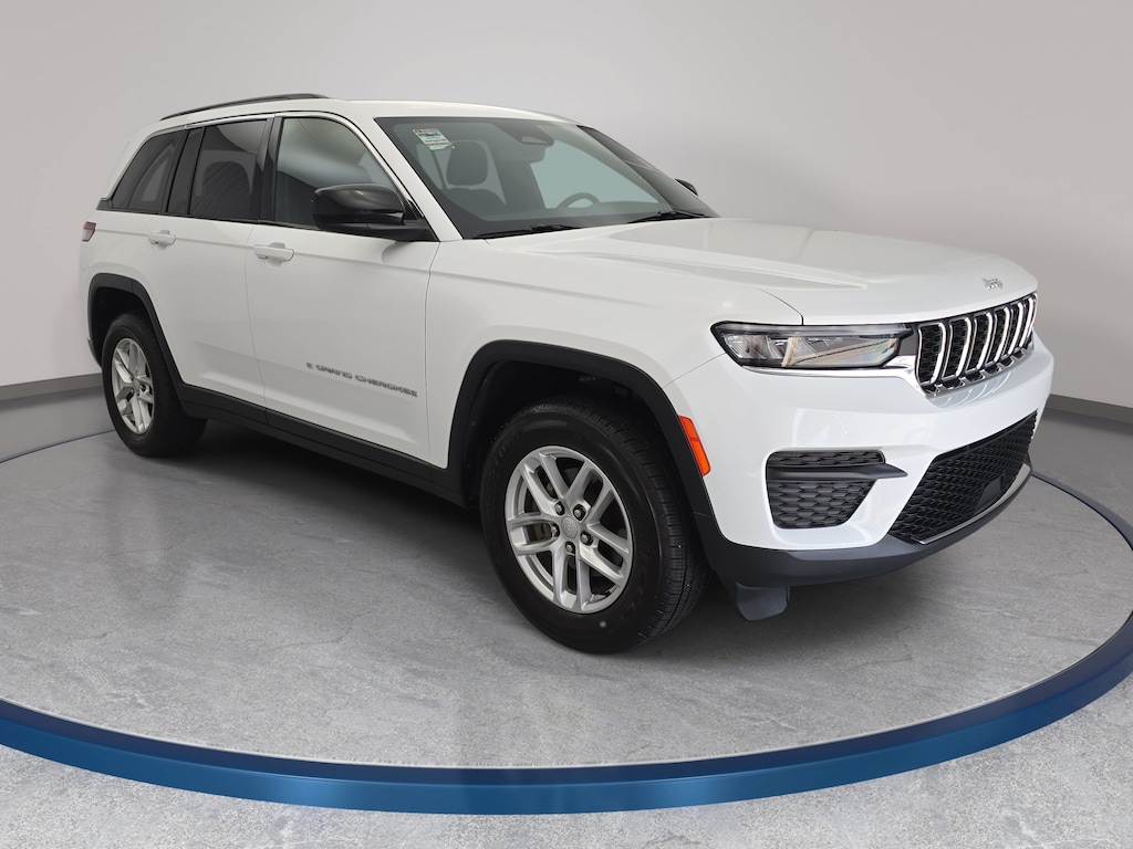 Used 2024 Jeep Grand Cherokee Laredo X SUV