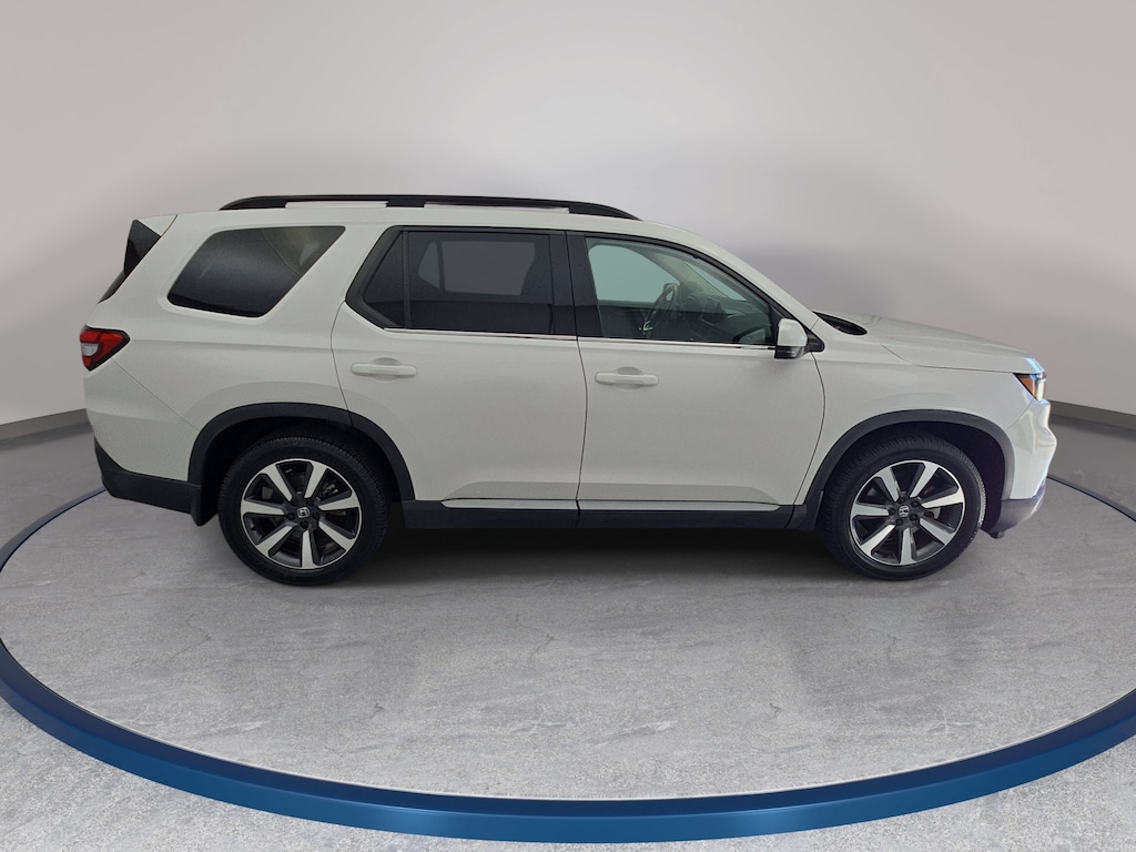 Certified 2024 Honda Pilot Touring SUV