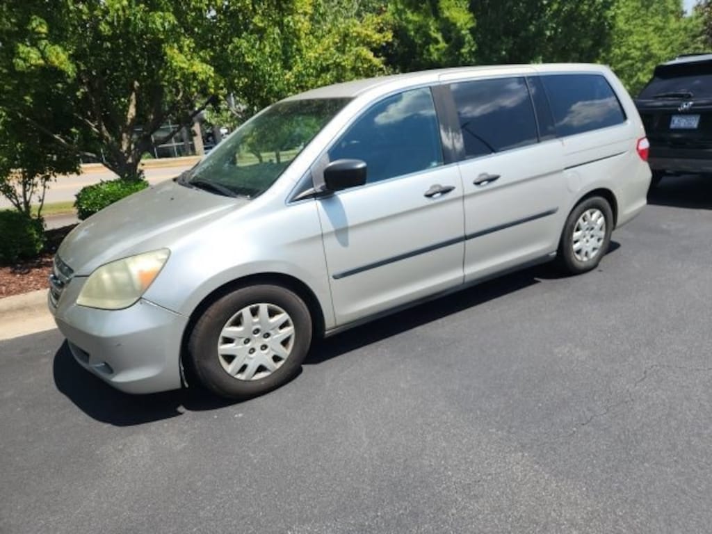 Used 2006 Honda Odyssey LX Van