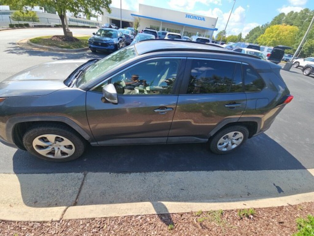 Used 2019 Toyota RAV4 LE SUV