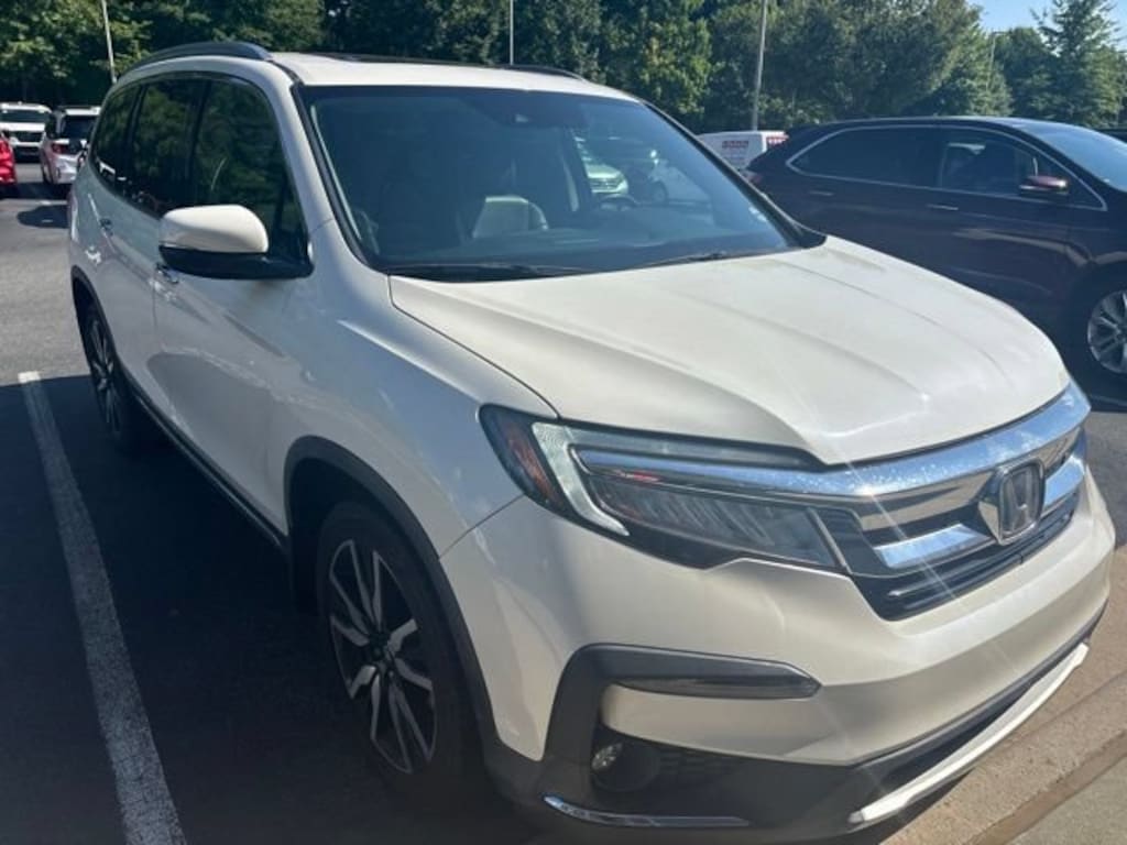 Used 2019 Honda Pilot Touring 8-Passenger SUV