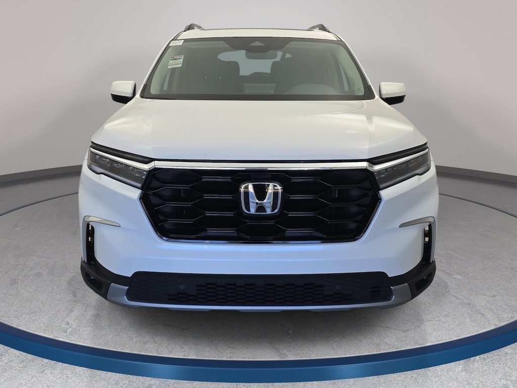 Certified 2025 Honda Pilot Touring SUV