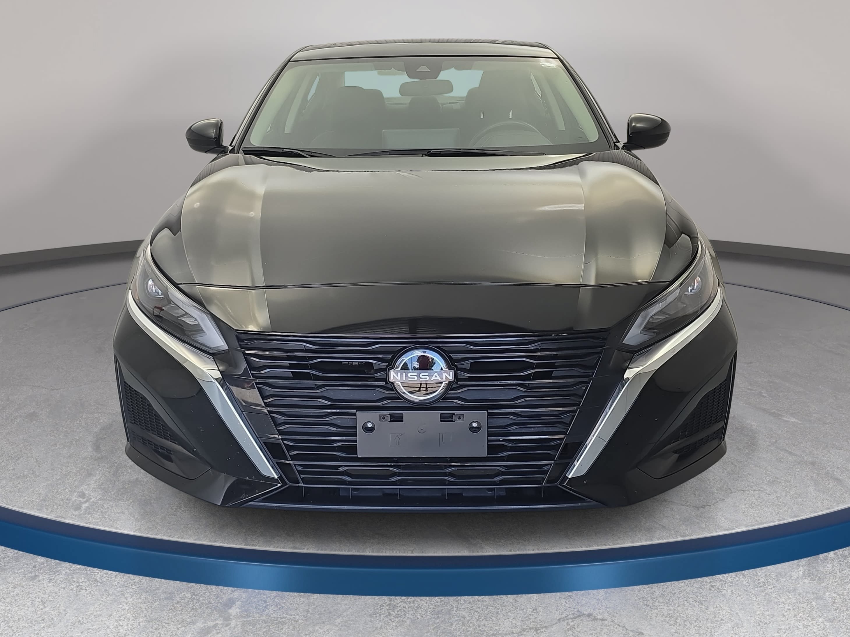 Used 2024 Nissan Altima 2.5 SV Sedan