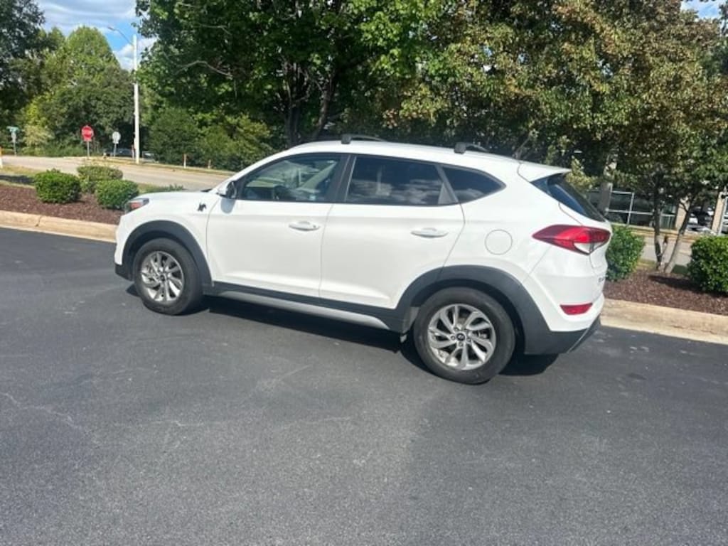Used 2017 Hyundai Tucson SE SUV