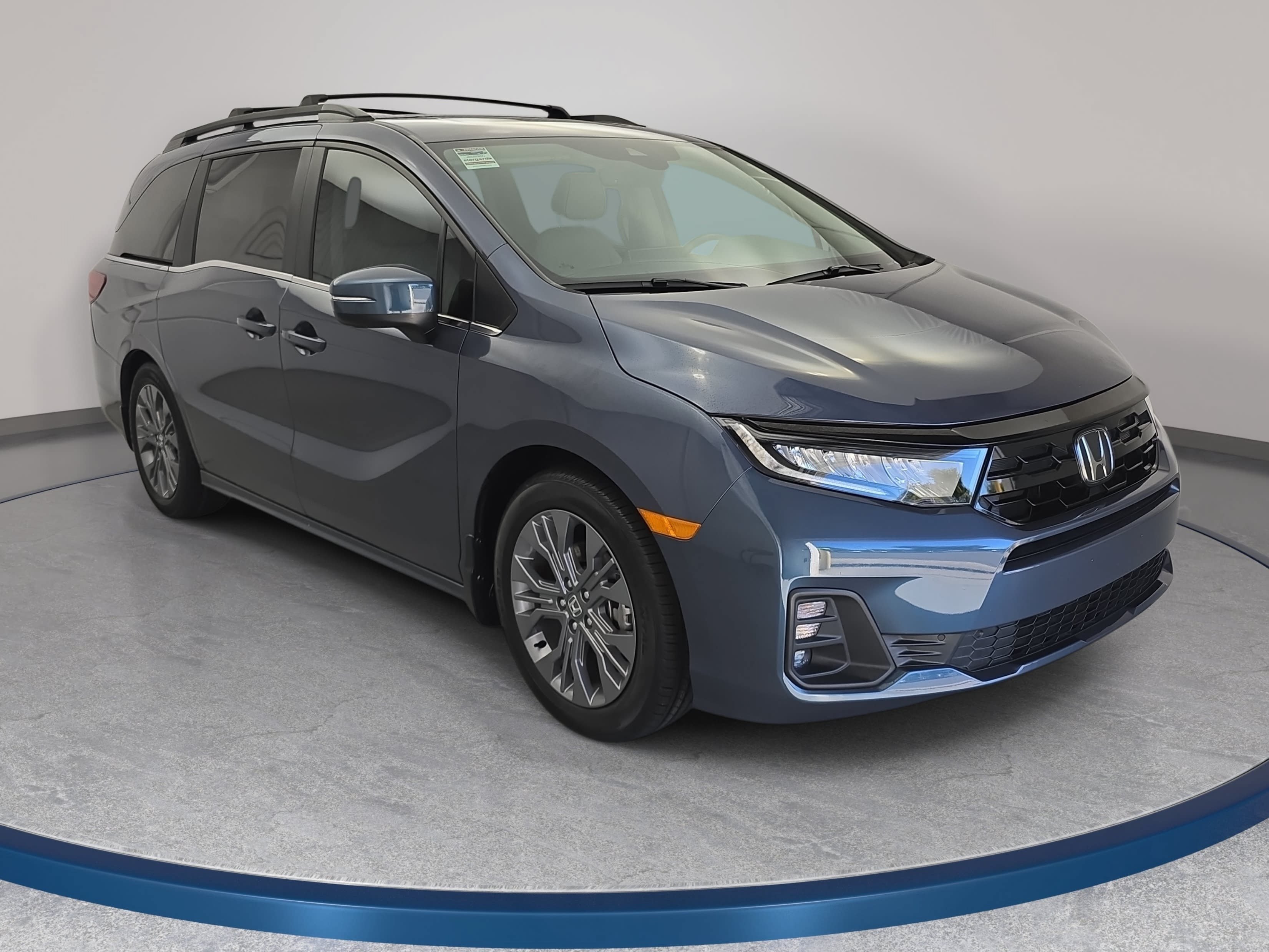 Certified 2025 Honda Odyssey Touring Van