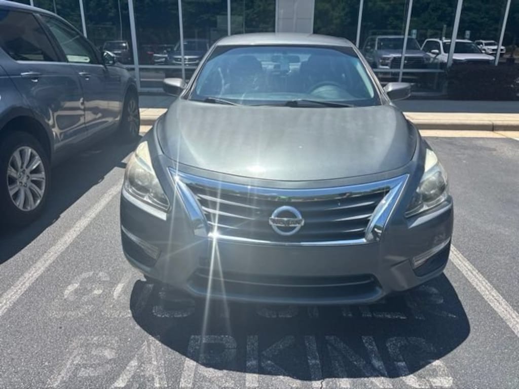 Used 2015 Nissan Altima 2.5 S Sedan