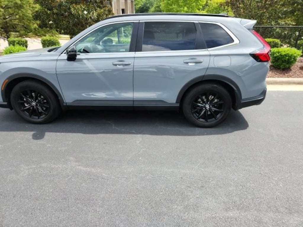 Used 2025 Honda CR-V Hybrid Sport-L SUV