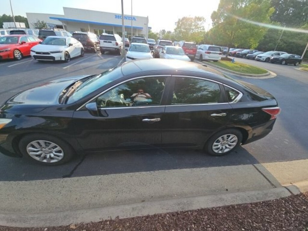 Used 2015 Nissan Altima 2.5 S Sedan