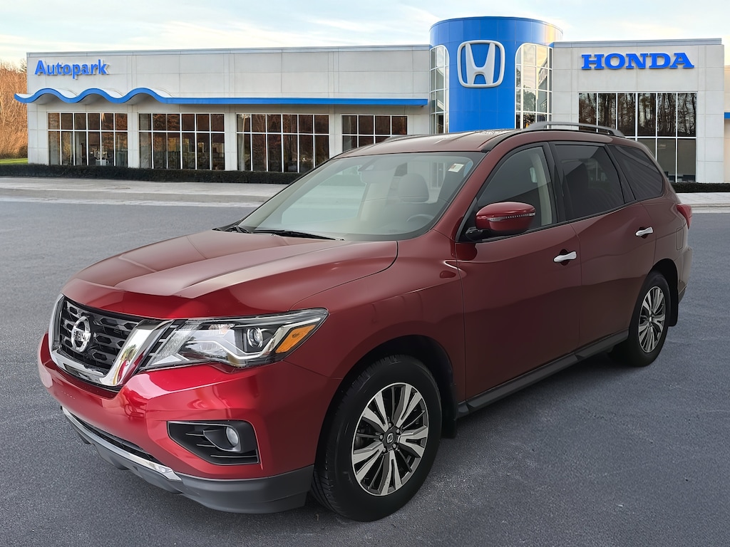 Used 2019 Nissan Pathfinder SV SUV