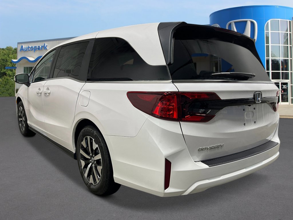 2026 Honda Odyssey EX-L photo 3