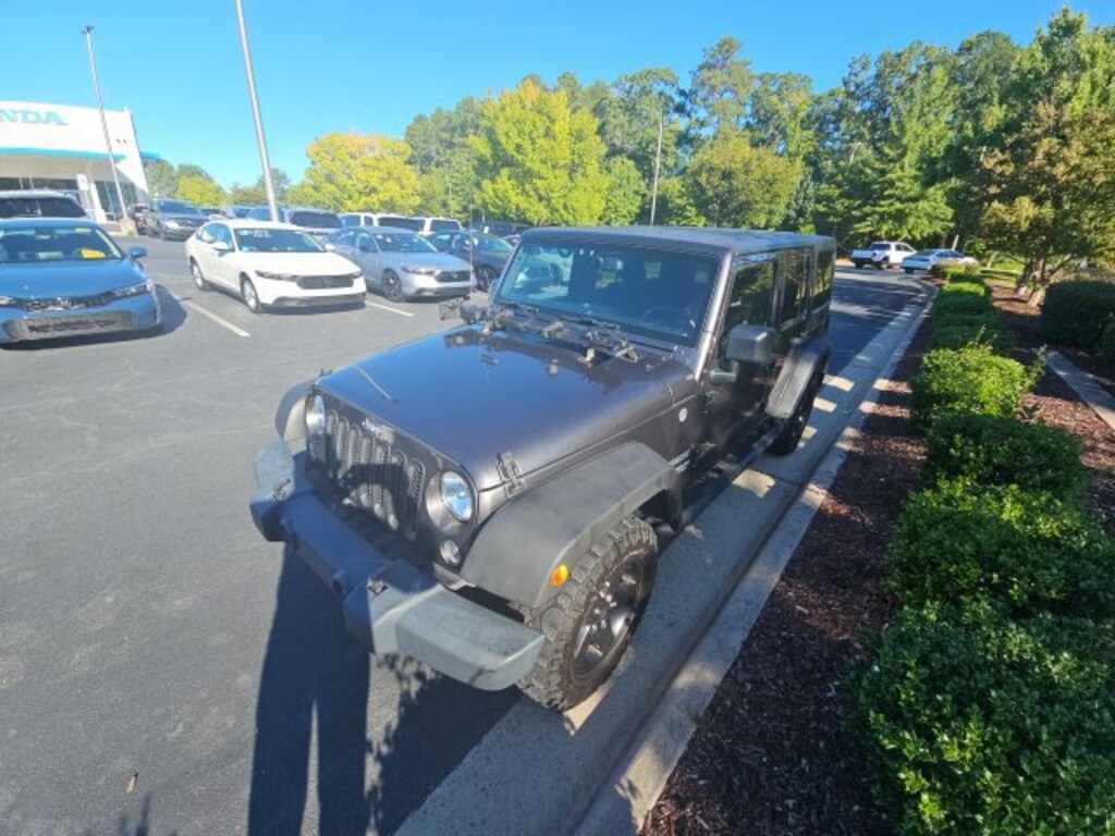 Used 2017 Jeep Wrangler JK Unlimited Sport SUV